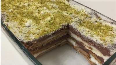 بكيس بسكويت واحد اعرفي ازاي تعملي حلوى تشبه التشيز كيك بابسط المكونات في المنزل