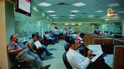 ترقيات جديدة وزيادة رواتب الموظفين بقانون الخدمة المدنية ٢٠٢٤ ولكن بشروط لازم تعرفها