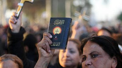 مسلمه جريئه تزلزل الفيسبوك بعد ما كتبته للأقباط