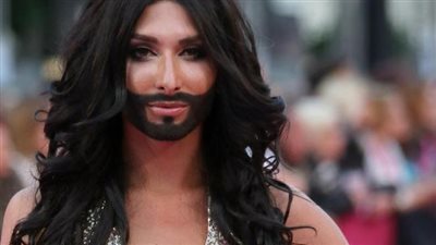 يحدث في مصر ..اذا كنت تريد التحول من ذكر إلى أنثى والعكس ..تعرف على شروط نقابة الأطباء