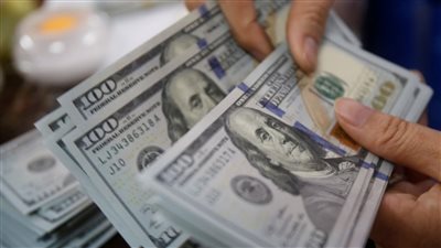 الكشف عن متوسط سعر الدولار الامريكي المتوقع بوثائق حكوميه في عام 2024 حتي عام 2030