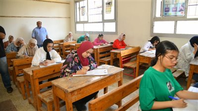 تعليمات مشددة لطلاب الشهادة الإعدادية خلال عقد الامتحانات 2024