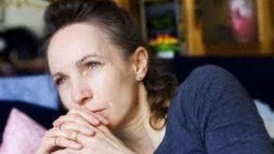 شاركنا برأيك ..جوزي بيجيب بنات في اوضة النوم واخر حاجة راح يسهر في كبارية ؟