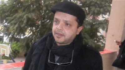 ﻿محمد هنيدي ساخرًا هنزل أرفع علم رواندا تشيك