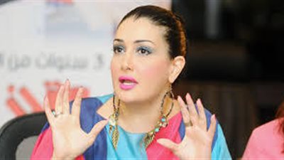 غادة عبد الرازق في حوار تليفزيوني ..اعاني من مرض خطير جداً