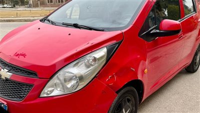 لو عايزها لبنتك أو للمدام يبقى اختار شيفروليه سبارك هاتشباك وخلي السعر للأخر