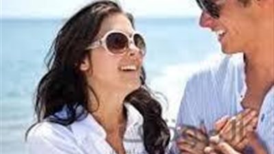 بالصور ..افتتاح أول مطعم للعراة في لندن وأكثر من 10 آلاف زائر على قائمة الإنتظار