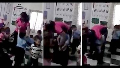 بالصور ..معلمة تقوم بحرق اجساد الأطفال عن طريق الولاعة ..شوف رد فعل الأهل