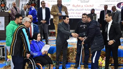 الإحتفاء بعيد الشرطة وذكرى يناير ووزير الشباب يكرم صاحب أشهر رحلة بالدراجة من مصر إلى السعودية