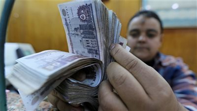 بعائد يصل لـ 23 بالمئــه بنوك مصرية تطرح للعملاء حسابات توفير تنافس بها الشهادات الإدخارية