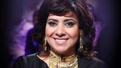 الفنانة نشوى مصطفى تطرح سؤال على الشعب السوري من خلال الفيس بوك
