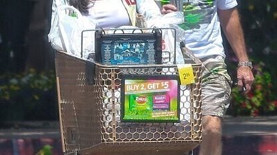 بالصور ..أسرار خطيرة من حياة المطربة العالمية بريتني سبيرز يكشفها مدير اعمالها