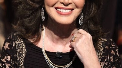 بالصورة ..شاهد الجميلة ميرفت أمين في طفلوتها دليل على البراءة 1073162