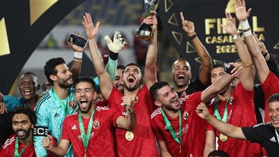 دور عليها حالا قناة مجانية تنقل مباراة الأهلي وشباب بلوزداد