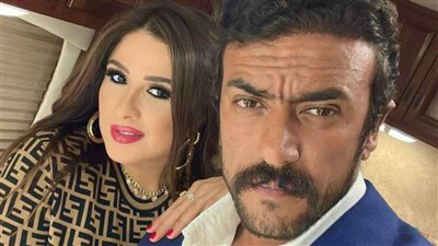 العوضي يثير الجدل حول عودته لياسمين عبد العزيز بهذا التصرف