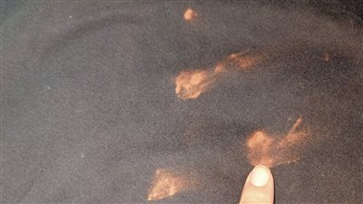 بـ 4 جنيهات تخلصي من بقع الكلور بالملابس نهائيا