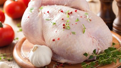 خدي بالك دي ميتة علامة تؤكد لك عدم صلاحية الفراخ