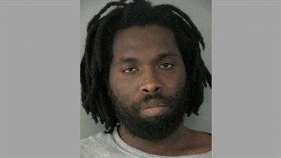 شاب يترك طفلة في السيارة 7 ساعات فماتت