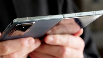 ثلاثي الطي اشتري أحدث موبايل من هواوي ومتشلش هم السعر