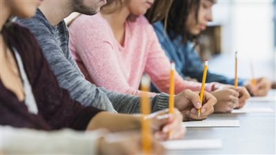 بالقيمة والشروط احصل على تمويل مصروفات الجامعات والمدارس