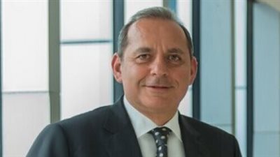 البنك الأهلى يصدر شهادة أمان المصريين للعاملين الموسمين والمؤقتين