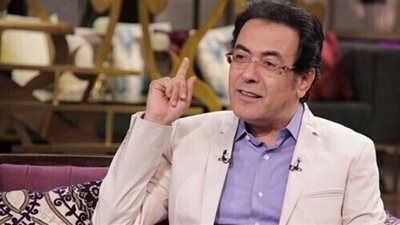 تفاصيل إخلاء سبيل خيري رمضان في «إهانة الداخلية» بكفالة.. والإعلامي يرد