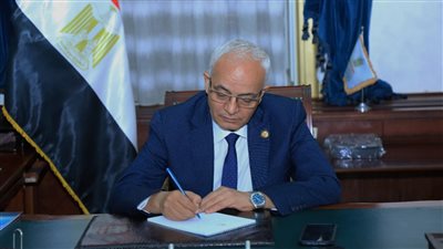 وزير التعليم يصدر قرار جديد عن جدول امتحانات الثانوية العامة