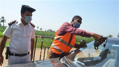 طريقه استخراج الملصق الالكتروني البدل فاقد والرسوم والفوائد