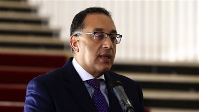 عقب قرار المركزي الحكومة تتخذ عدة إجراءات لضبط سعر الصرف