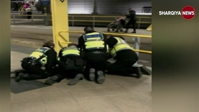 بالفيديو | تفاصيل إصابة 3 أشخاص بعملية طعن في بريطانيا ليلة رأس السنة وتعليق هام من ايهاب صبحي