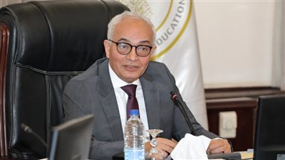 التعليم تحسم الجدل حول رفع الغياب بالمدارس خلال شهر رمضان