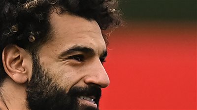 رد فعل محمد صلاح بعد علمه برحيل كلوب عن ليفربول