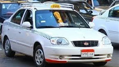 النهاردة الصبح وانا رايحة الشغل ركبت تاكسى وكان راجل فى الاربعنيات ولما ركبت كان مشغل اغانى قديمة لعمر دياب دخلت التاكسى وقلت صباح الخير رد وبعدين لقيتة شغل قرأن على اعلى صوت