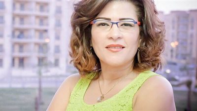 اليماماتُ مذعورةٌ فى بلادى