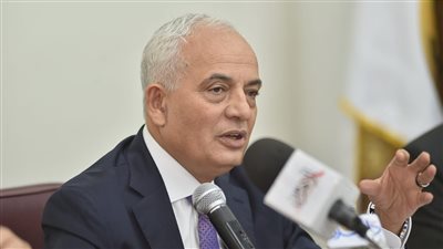 التعليم تصدر بيان لطلاب الثانوية العامة يخص أسئلة الإمتحانات