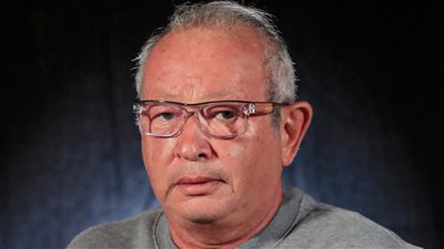 بعد نزول الدولار ملياردير مصر يتوقع سعرالذهب الفترة القادمة