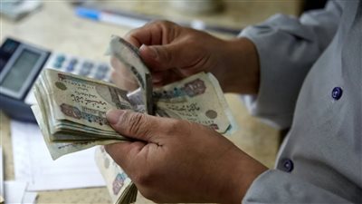 موعد صرف معاشات ومرتبات مارس 2024 بالزيادة الجديدة