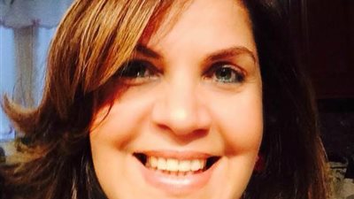 الاخوانيه ايات عرابي تكتب انتو ماتعرفوش ماسر (مصر) بعد سنتين تلاته هتبقا ايه زي ما قال حزلئوم صحراء على امتداد البصر تقطعها ترعة جافة في المنتصف