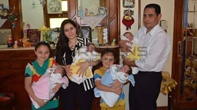 + سيدة مصرية تنجب 4 توائم فى الغردقة !وقال عماد سمير والد الاطفال فى زيادرة لاحدى الراهبات اخبرته بان زوجتى حامل فى ثلاثة توائم