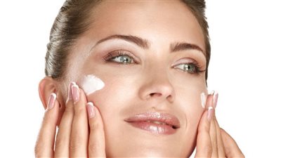 بمعلقه نشا هتعملى وصفه جباره هتفتح بشرتك فى دقائق معدوده