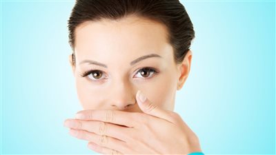 أبرزها كتم العطس 3 عادات يومية تدمر صحتك احذرهم