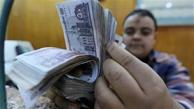 بعائد يصل لـ 24 بالمئــه أعلي 6 شهادات ادخار ثلاثية بالبنوك