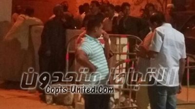 تجمهر العشرات من الاقباط امام مركز شرطه بني مزار