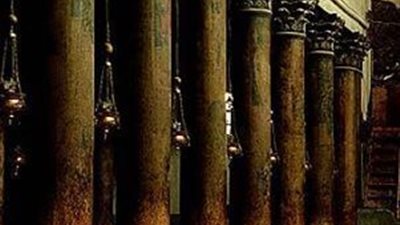 قرية صغيرة أغلب سكانها من المسيحيين الاقباط وبها كنيسة جميلة حدث أن بعضآ من أبناء الكنيسة خرجوا عن الإيمان المستقيم مهددين بعمل إنشقاق وهذا ما حدث 1083232