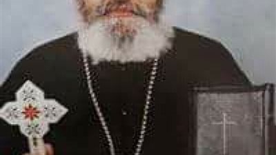 القمص بطرس أمين سليمان بطل من داخل الكنيسة..تعرفو علي مسيرة بطولته وكفاحه