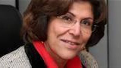 فريدة الشوباشى عبر تويتر اغرب اتهام ،اني باتاجر بناصريتي !!!