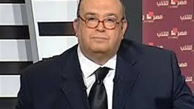 عماد الدين اديب عبر تويتر عن الطائرة المحطمة ليس صدفة