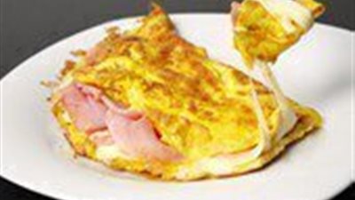 بالصور..3 أكلات سريعة التحضير من البيض .. ينفعوا عشاء