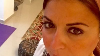 هذا هو نعليق اسراء عبد الفتاح عن تعرية سيدة مسيحية فى المنيا عبر تويتر