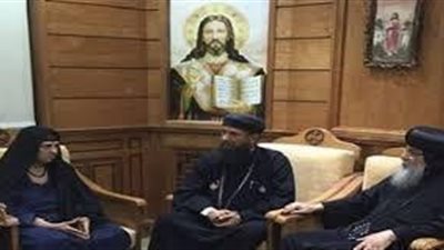 شخص عبر الفيسبوك الضحية الاولى فى قضية قرية الكرم الطائفية مش الام المسيحية